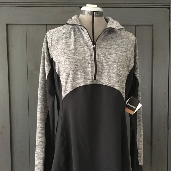 Reebok Tops - Reebok Sport Shirt